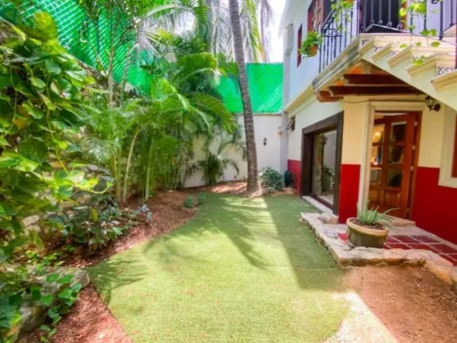 Quinta Del Carmen, Hermosa Casa Familia En Playa 5Bed 5Bath * Playa del Carmen